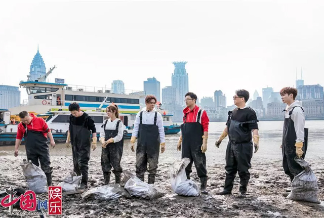 bb3a3e5d-2efa-4eda-9d22-3150c13e0d79.jpg 極限挑戰(zhàn)垃圾分類(lèi).jpg